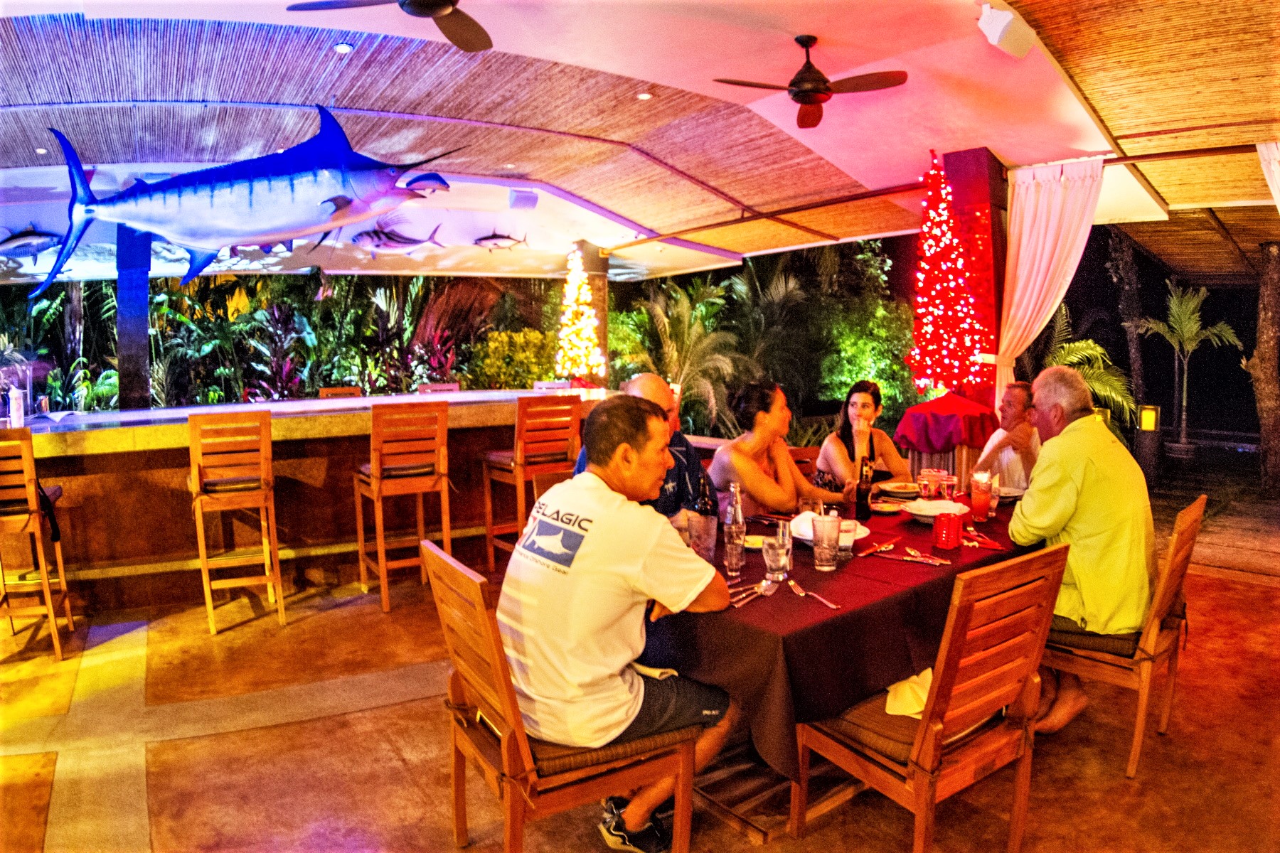 The bar & restaurant at the Zancudo Lodge